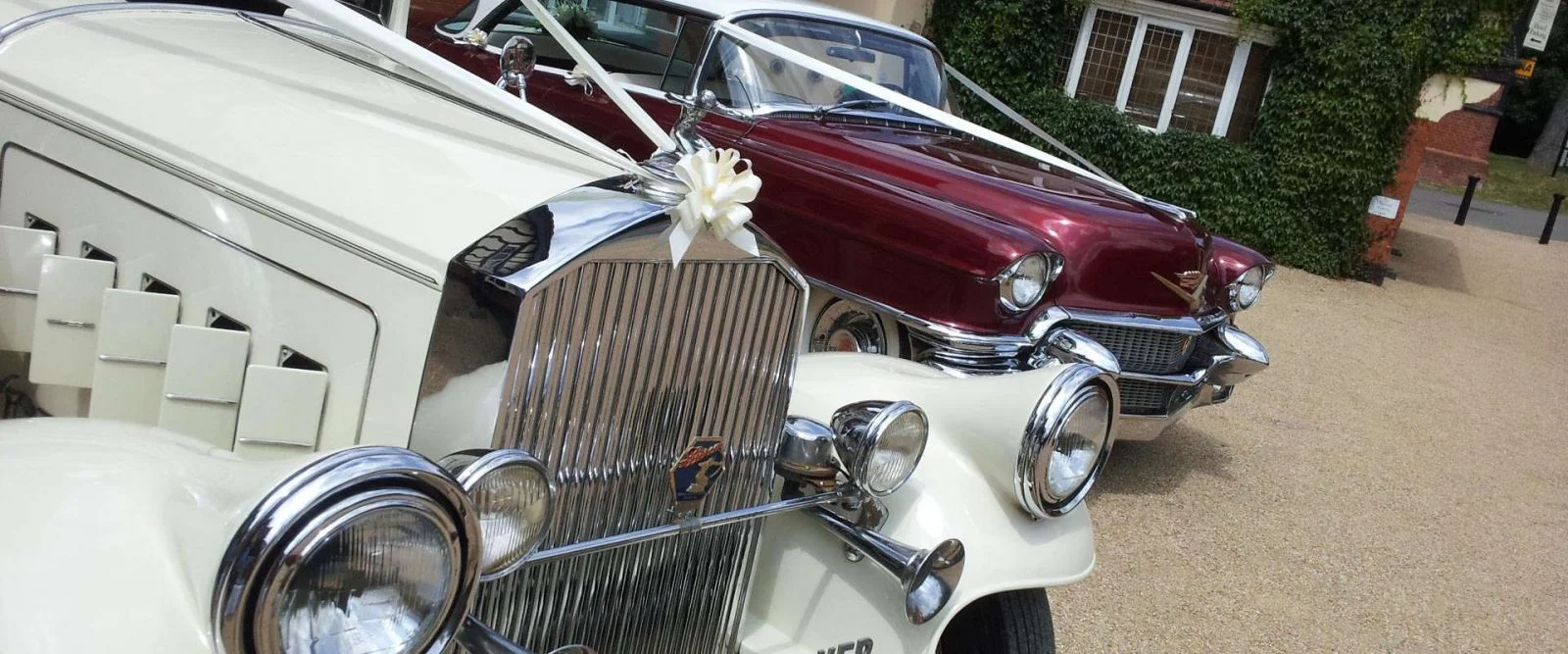 Arrow Vintage Wedding Cars Hire
